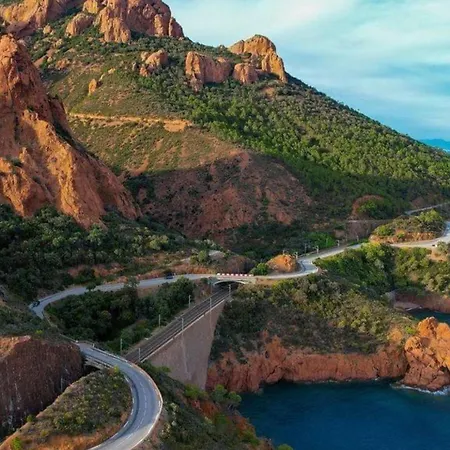 R1d Les Pleiades De L'esterel - Agay * Saint-Raphael (Var)